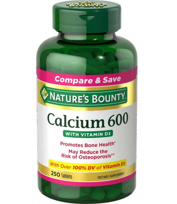 Nature's Bounty Calcium 600 with Vitamin D, 60 softgels, promoting bone health and strength.