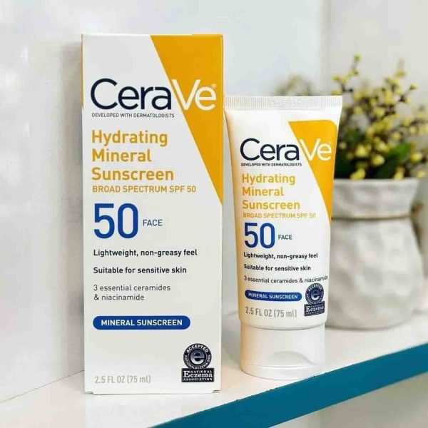 CeraVe Hydrating Mineral Body Sunscreen SPF 50 in a 75ml tube, designed for broad-spectrum sun protection and hydration.