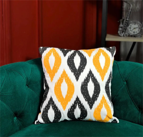 Exclusive Cushion Cover Yellow & Black
